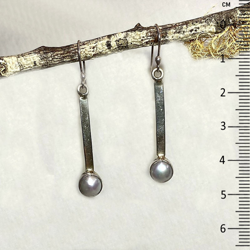 Round Pearl Earrings
