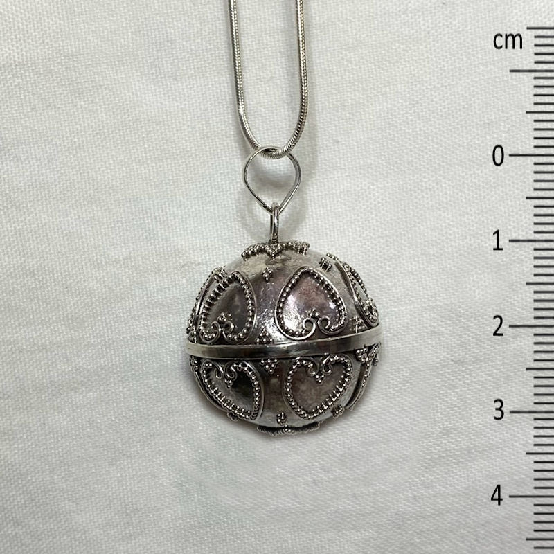 "Hearts" Harmony Ball