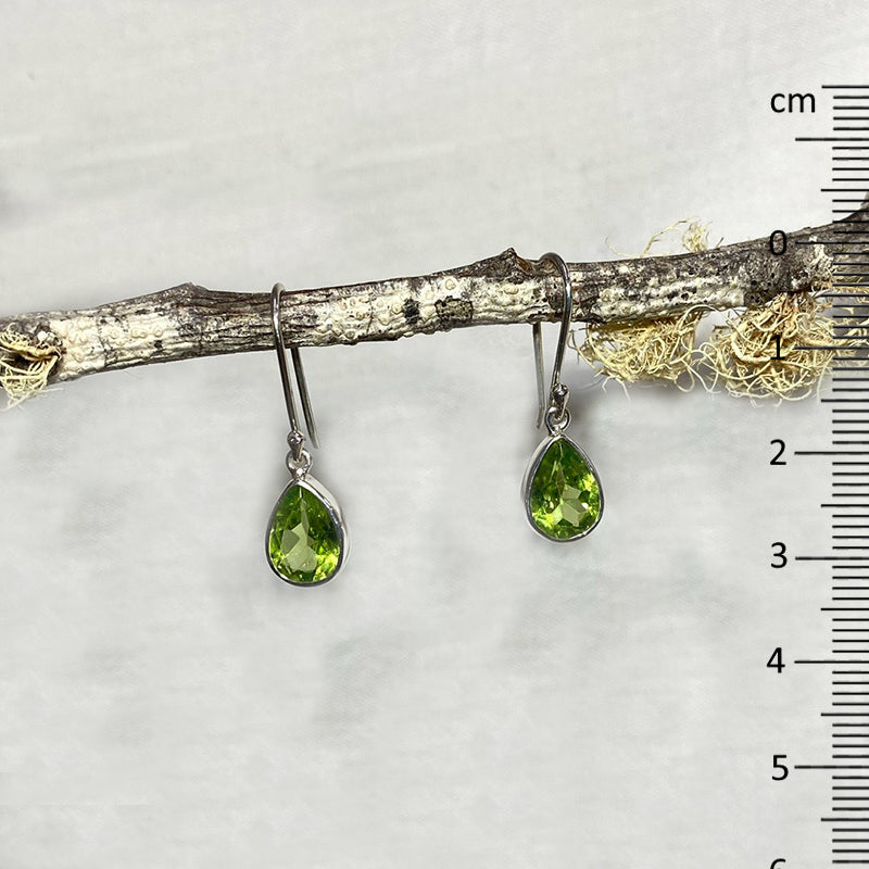 Faceted Teardrop Peridot Earrings