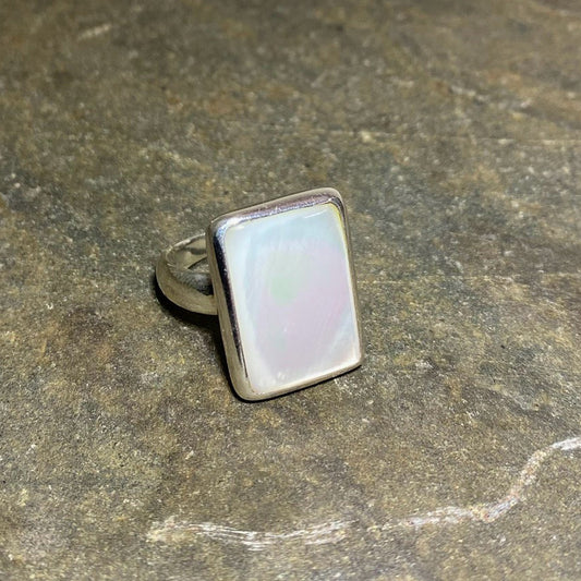 Mother Of Pearl Square Ring - Size 9