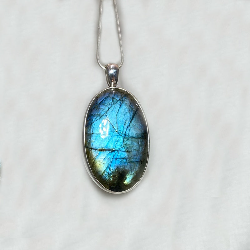Oval Blue Flash Labradorite Pendant