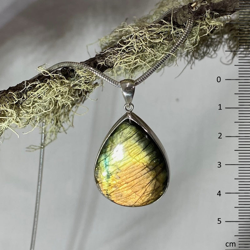 Teardrop Copper Bronze Flash Labradorite Pendant