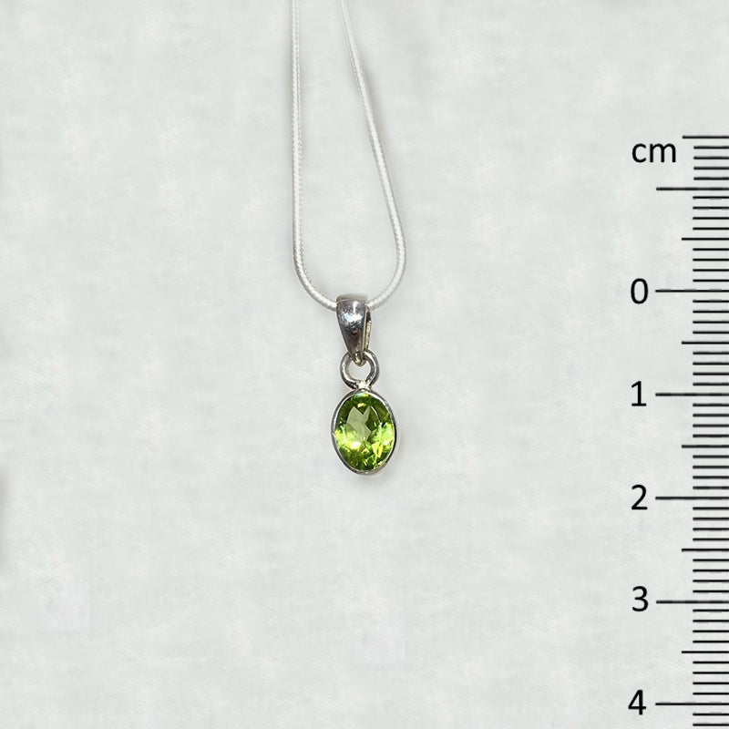 Faceted Oval Peridot Pendant