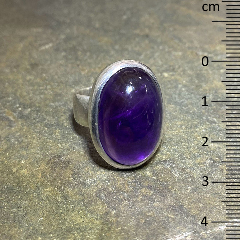 Oval Amethyst Ring - Size 8.5