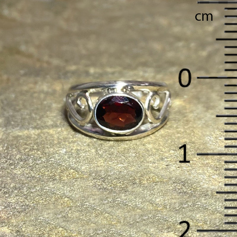 Swirling Sterling Silver Oval Faceted Garnet Ring- Size 9
