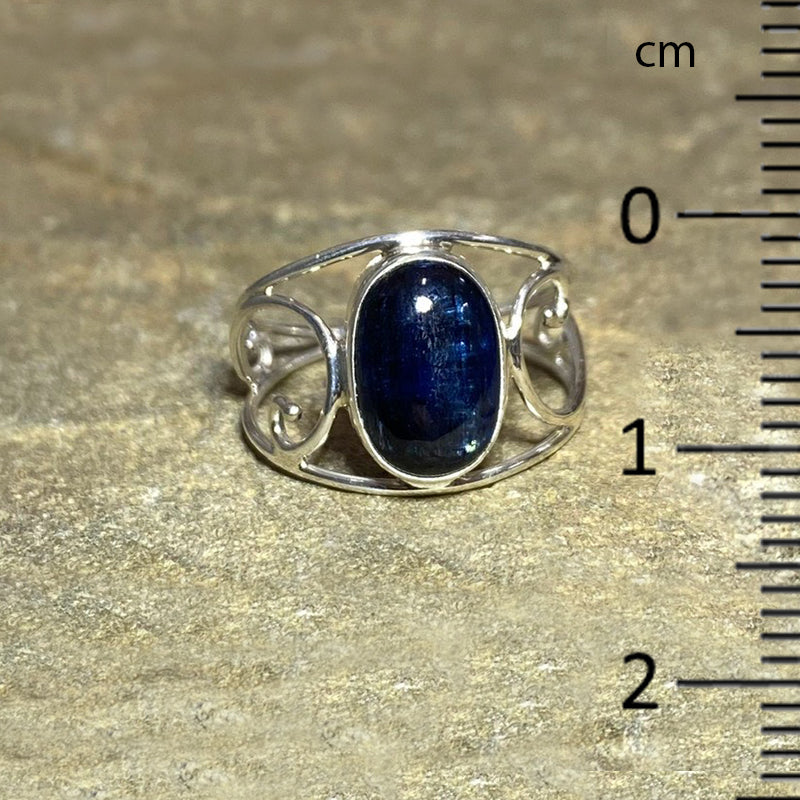 Swirling Sterling Silver Oval Blue Kyanite Ring- Size 8