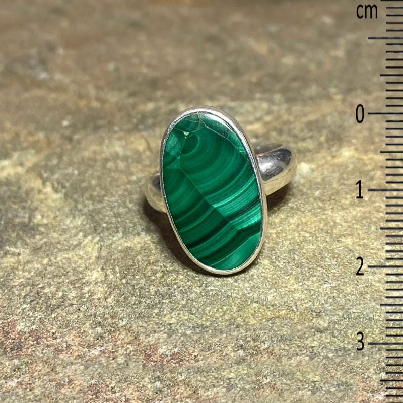 Oval Malachite Ring- Size 7