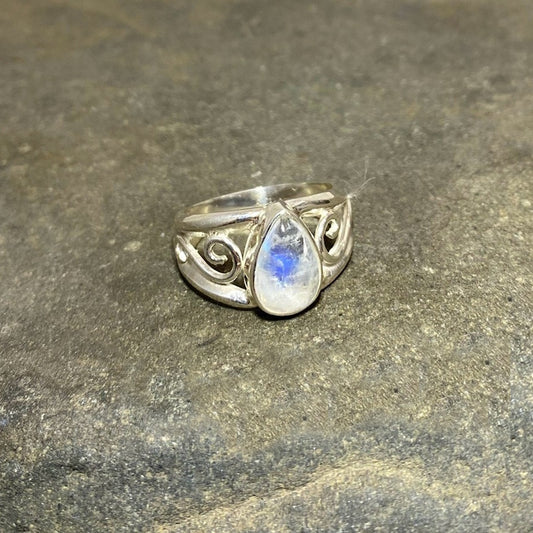 Sterling Silver Scrolling Band Teardrop Rainbow Moonstone Ring- Size 8.5