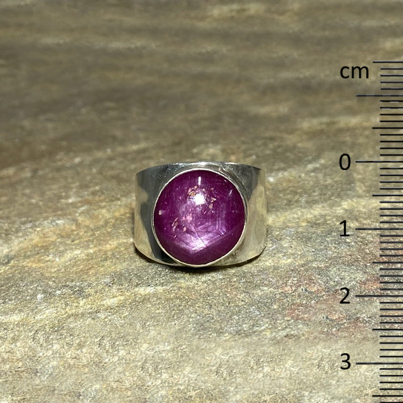 Round Star Ruby Ring- Size 10