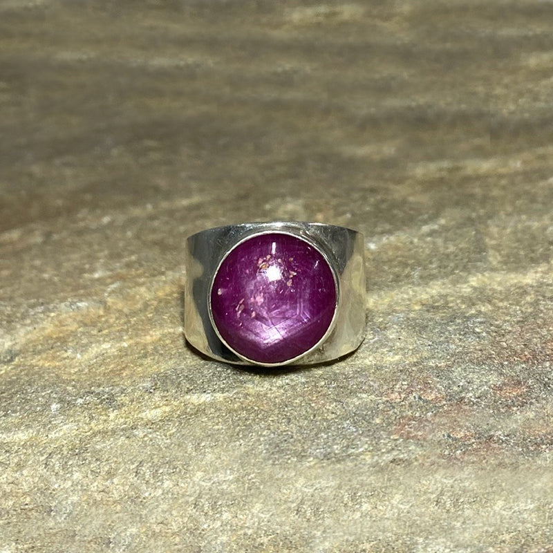 Round Star Ruby Ring- Size 10