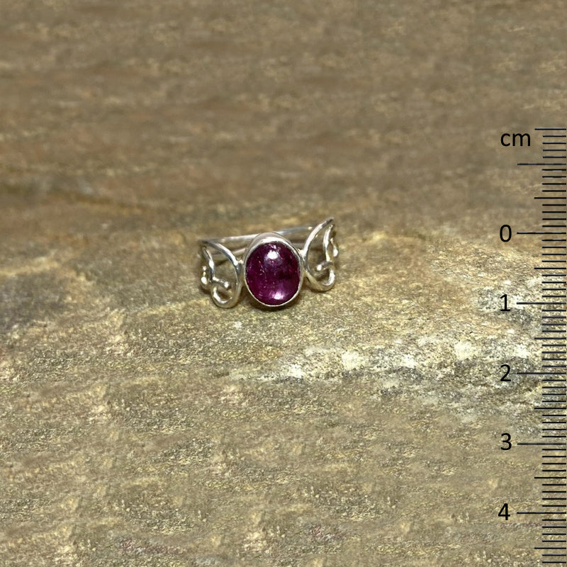 Oval Star Ruby Swirling Sterling Silver Ring- Size 6.5