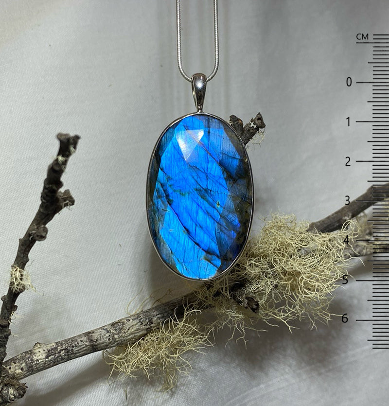 Blue Flash Faceted Oval Labradorite Pendant