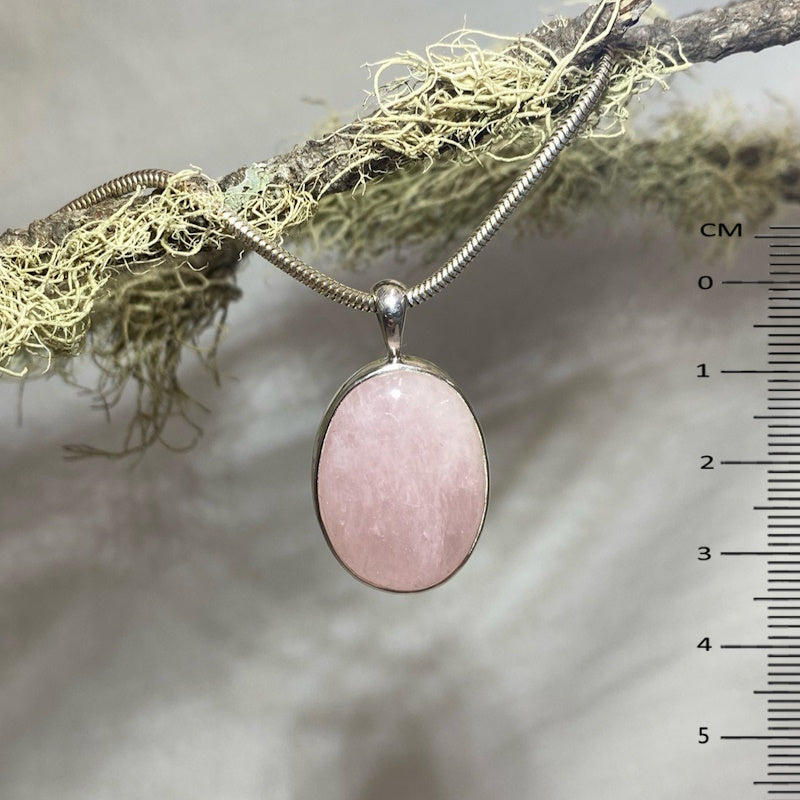 Oval Morganite Pendant