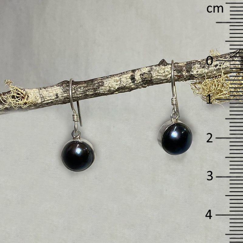 Round Black Pearl Earrings