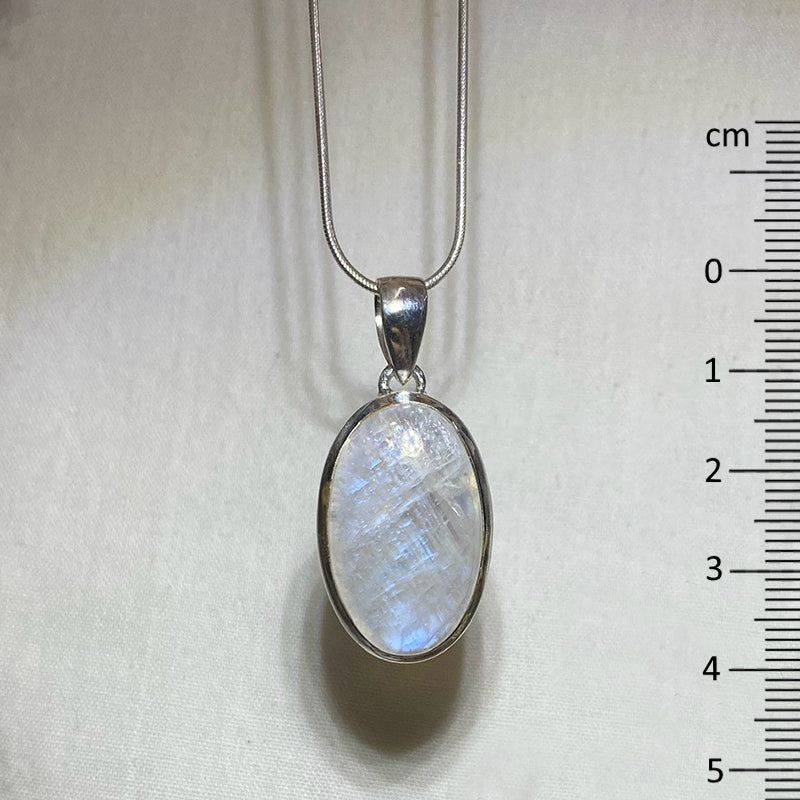 Oval Rainbow Moonstone Pendant