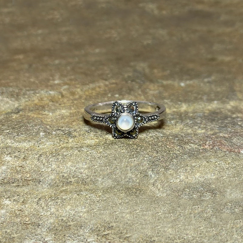 Round Pearl & Marcasite Ring- Size 7