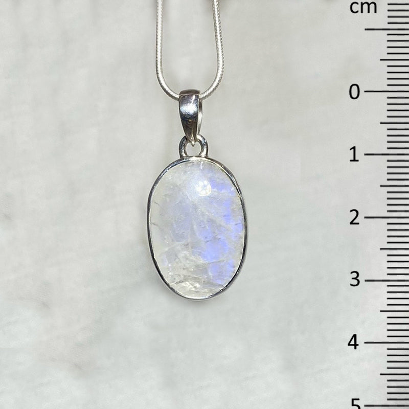 Oval Rainbow Moonstone Pendant