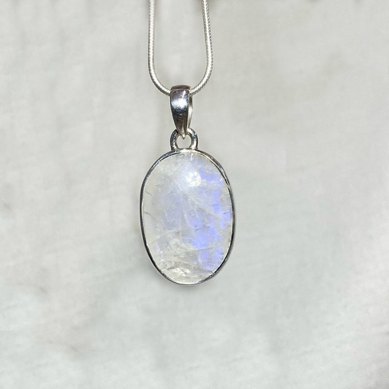 Oval Rainbow Moonstone Pendant
