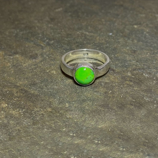 Round Gaspeite Ring- Size 7