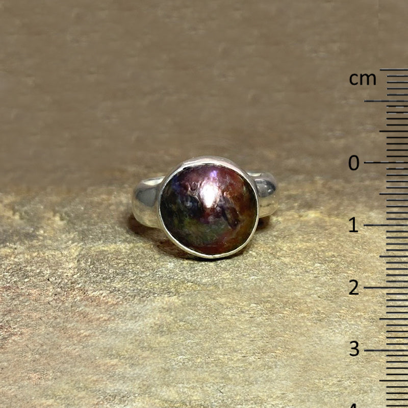 Iridescent Round Keshi Pearl Ring- Size 8.5