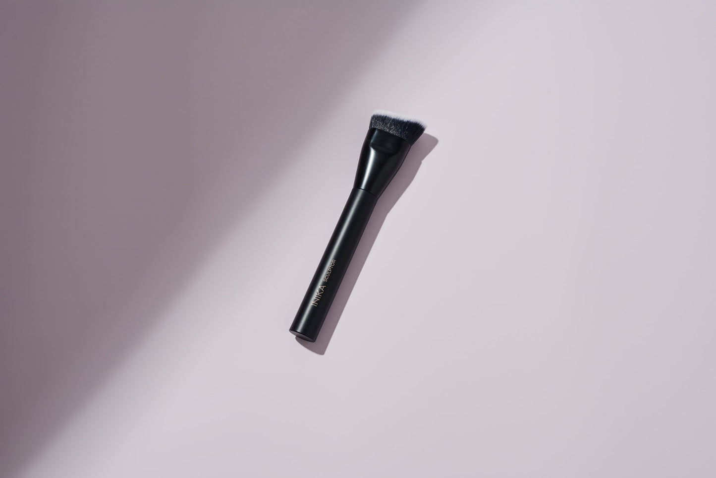 INIKA Organic Sculptor Brush