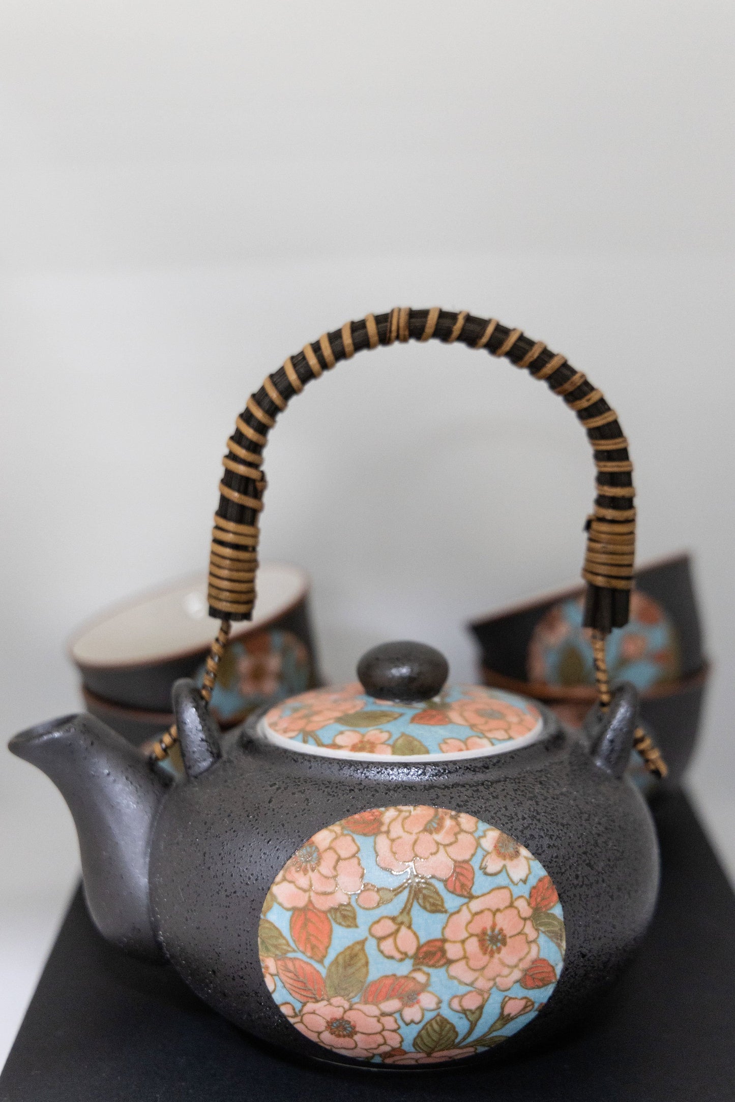 Traditional Japanese Teapot Set - Pink & Blue Floral