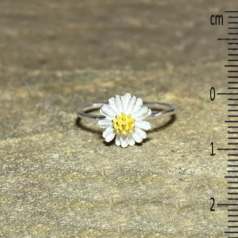 Sterling Silver & Yellow Gold Daisy Ring