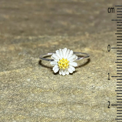 Sterling Silver & Yellow Gold Daisy Ring