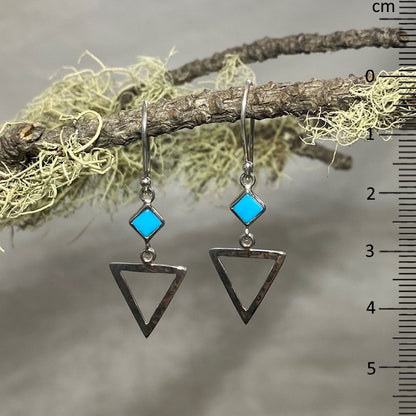 Diamond Cut Turquoise Hammered Silver Earrings