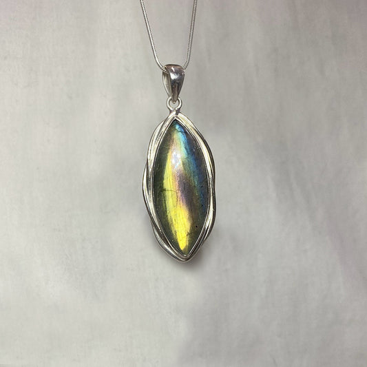 Ornate Sterling Silver Marquise Shaped Rainbow Flash Labradorite Pendant