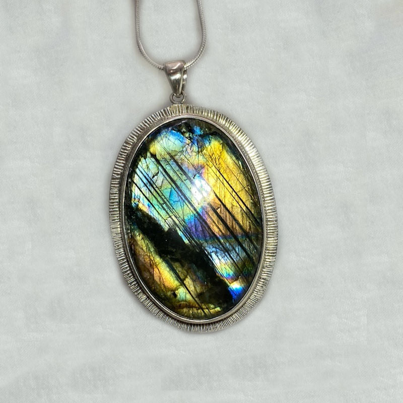 Oval Ornate Sterling Silver Labradorite Pendant
