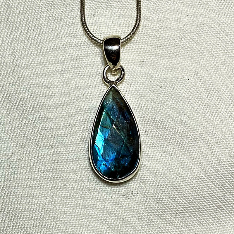 Faceted Teardrop Labradorite Pendant