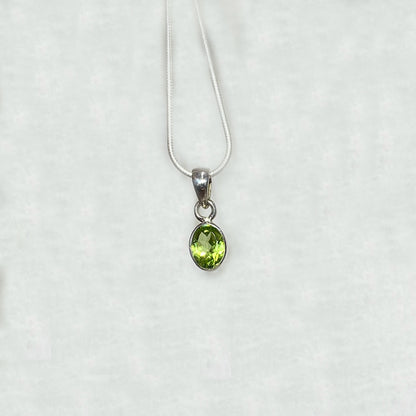 Faceted Oval Peridot Pendant