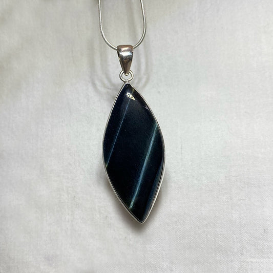 Leaf Shaped Hawkeye Pendant