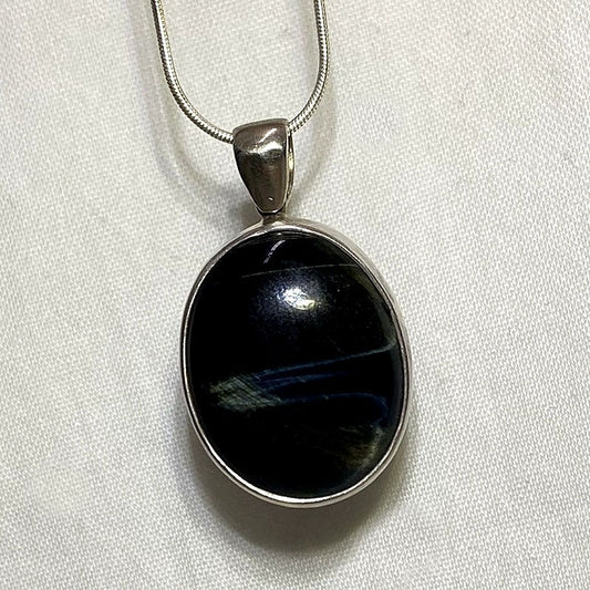 Oval Hawkeye Pendant