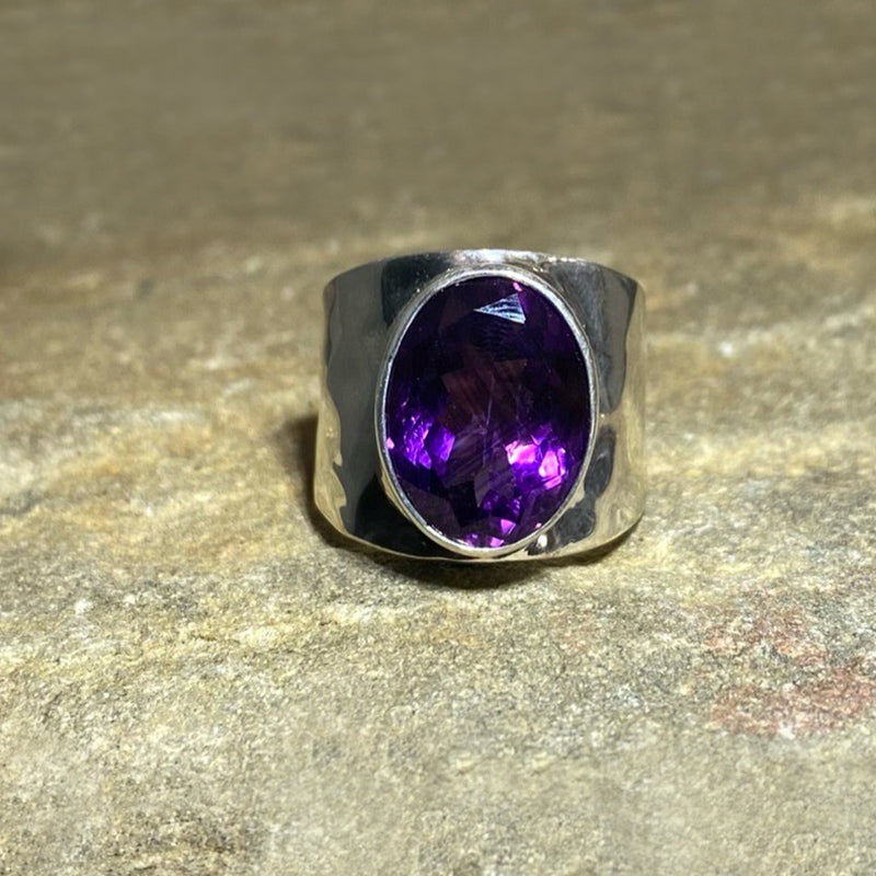 Oval Faceted Amethyst with Hammered Sterling Silver Band Ring- Size 8.5