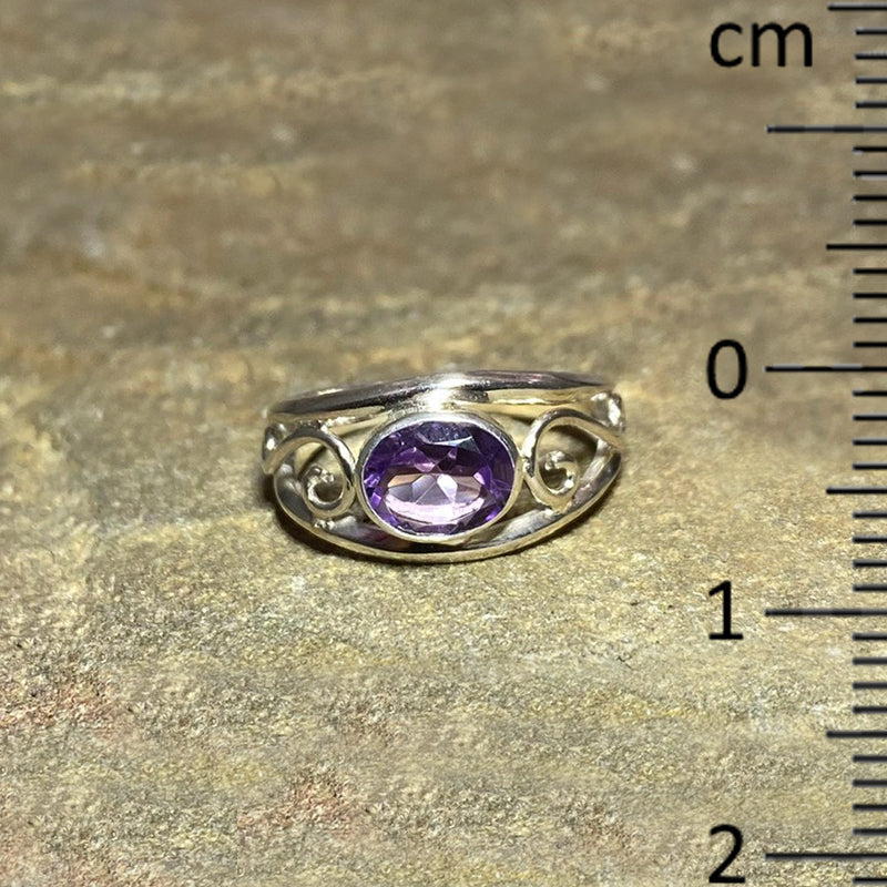 Swirling Sterling Silver Oval Faceted Amethyst Ring- Size 10