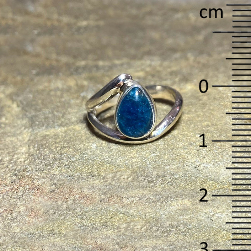 Sterling Silver Offset Teardrop Blue Apatite Ring- Size 7