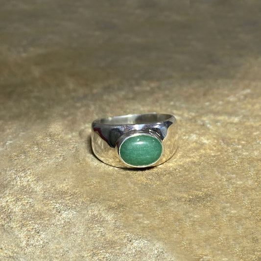 Oval Green Aventurine Ring- Size 9