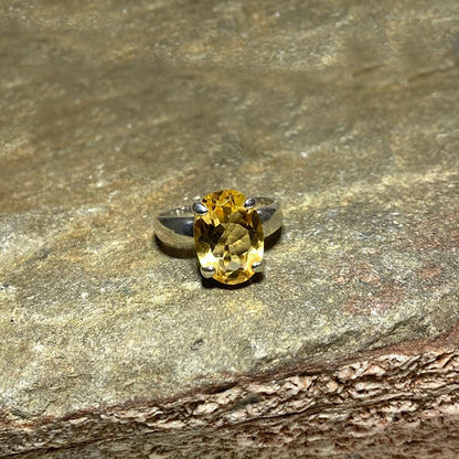 Oval Faceted Citrine Ring- Size 9