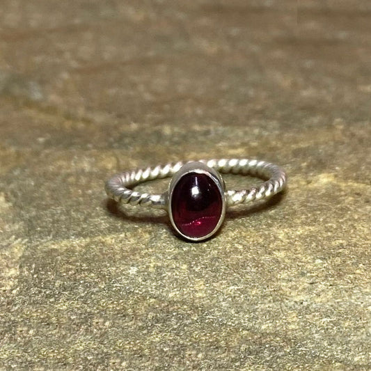 Oval Garnet Ring- Size 8.5