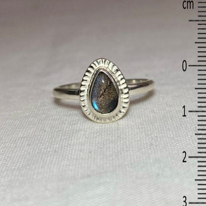 Teardrop Labradorite Ornate Sterling Silver Ring- Size 8