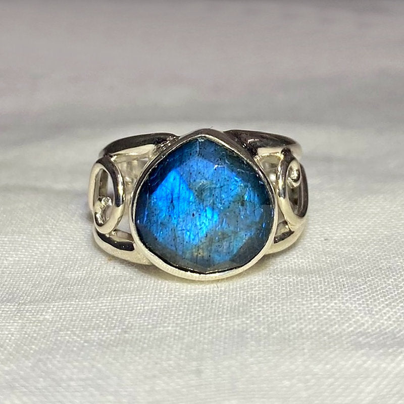 Faceted Teardrop Labradorite Swirling Sterling Silver Ring- Size 7
