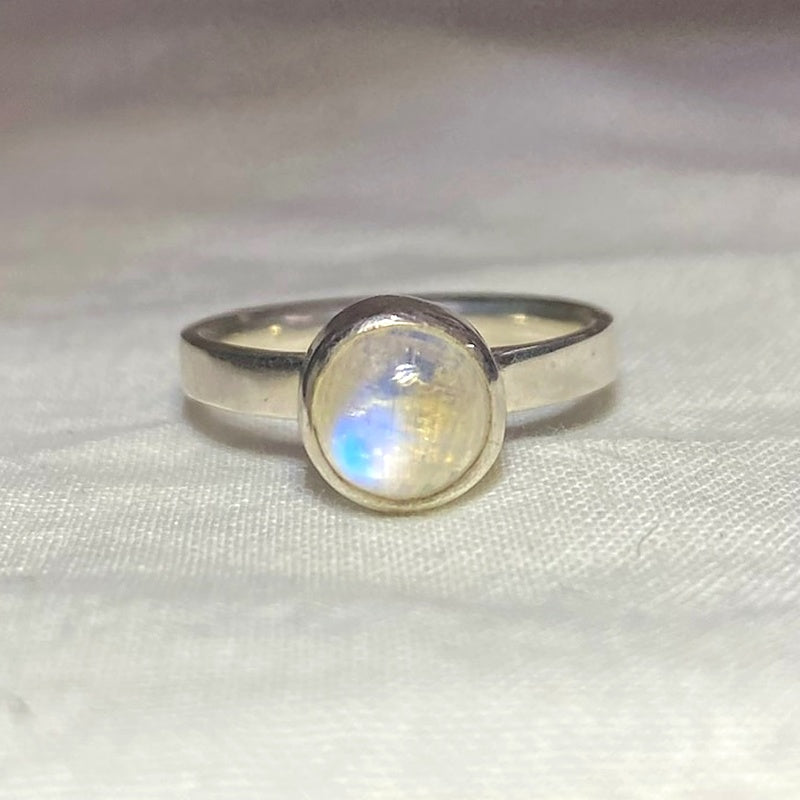 Round Rainbow Moonstone Ring- Size 7