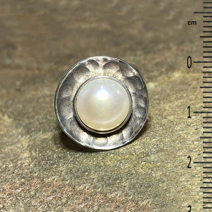Round Pearl Ring- Size 6