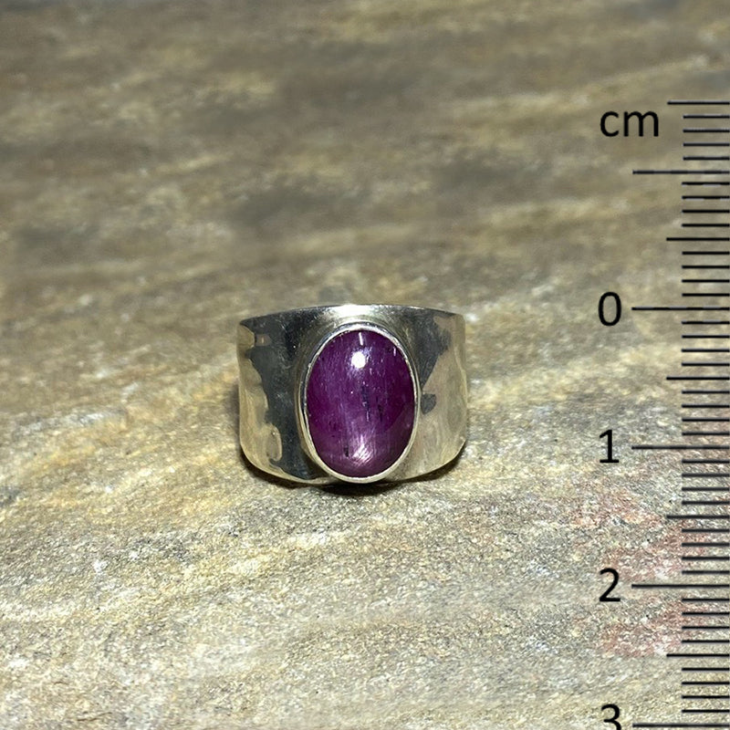 Hammered Sterling Silver Band Oval Star Ruby Ring- Size 7.5
