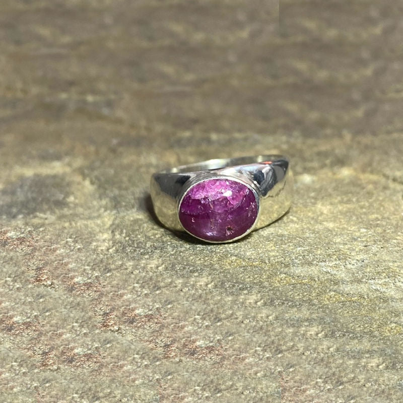Oval Star Ruby Ring- Size 8