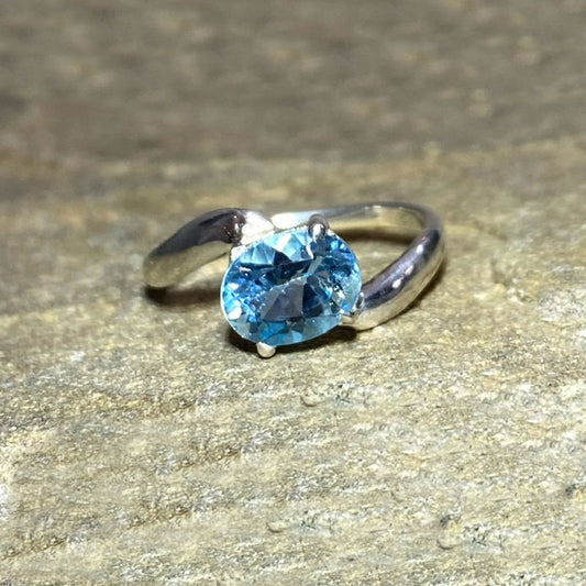 Faceted Oval Blue Topaz Offset Sterling Silver Ring- Size 9