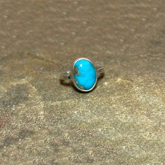 Oval Turquoise Ring- Size 8.5