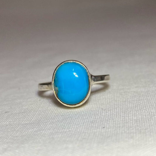 Oval Turquoise Ring- Size 6